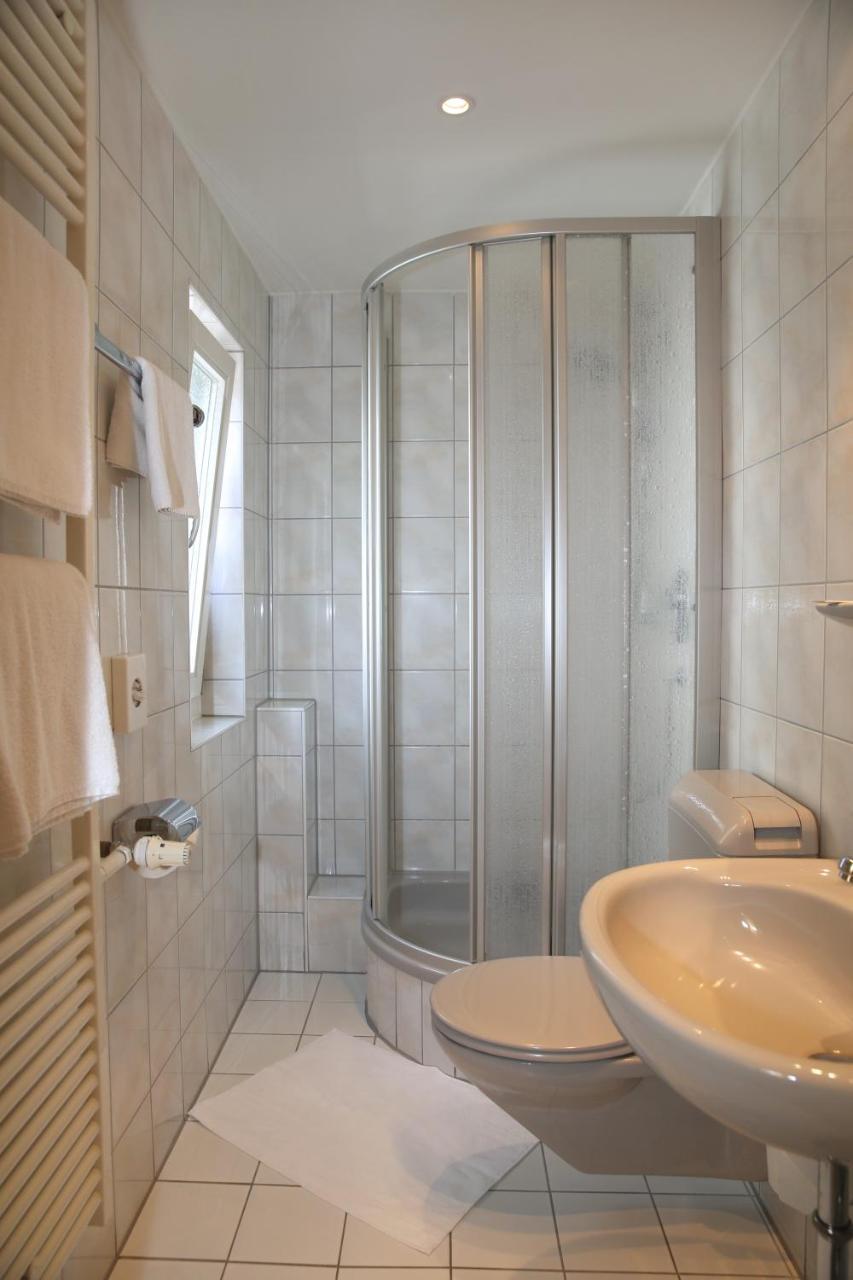 Hotel Zum Weissen Roessel Walldorf  Exteriér fotografie