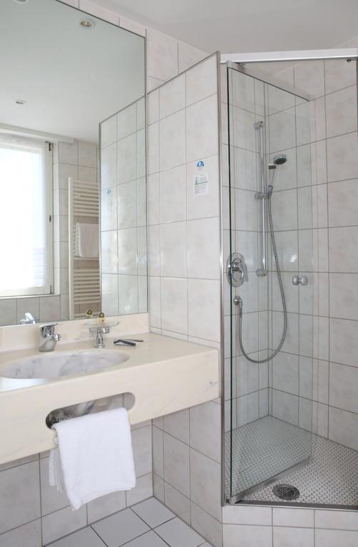 Hotel Zum Weissen Roessel Walldorf  Pokoj fotografie